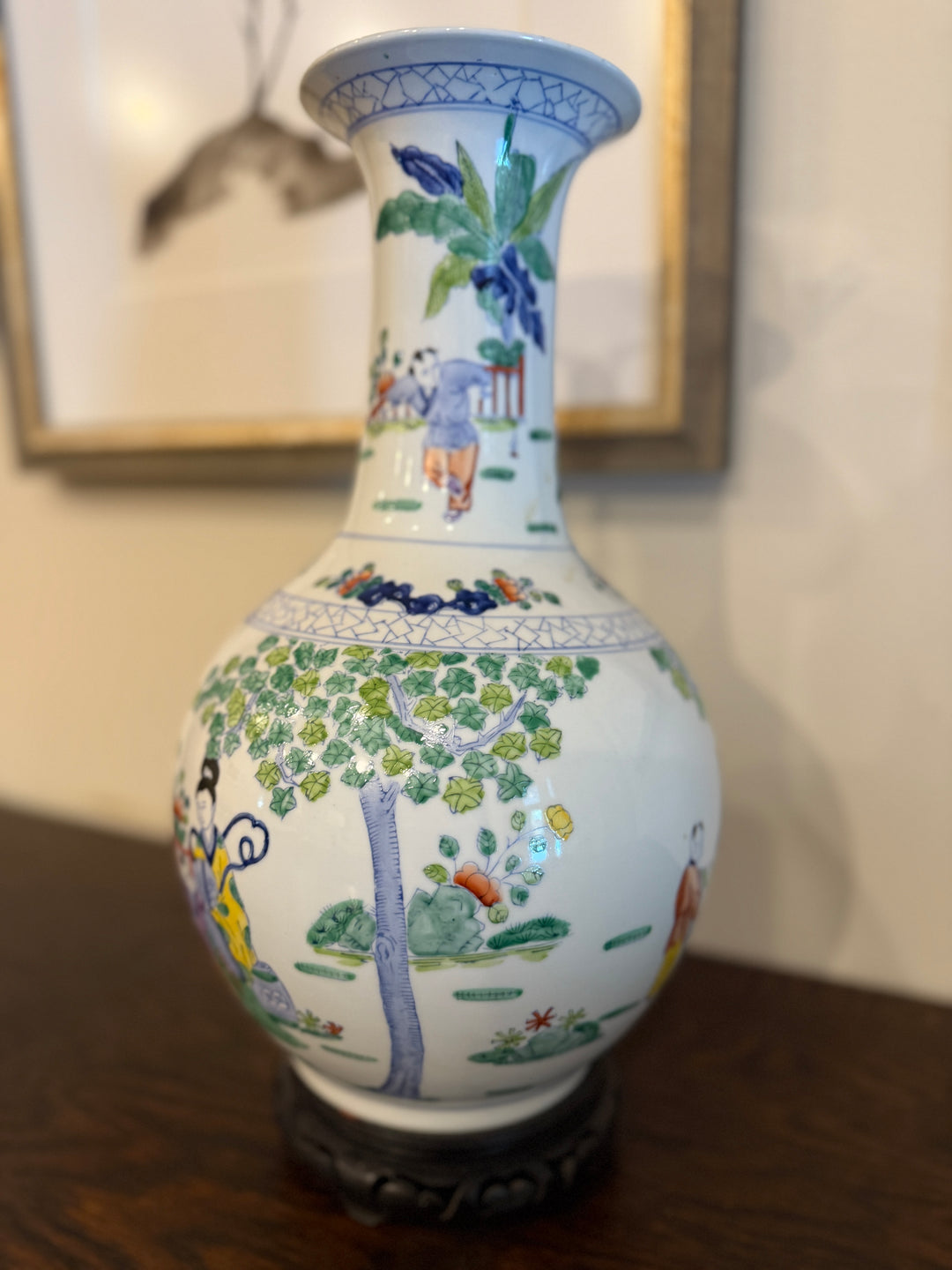 Objects D'Art Made in Macau Porcelain Vase