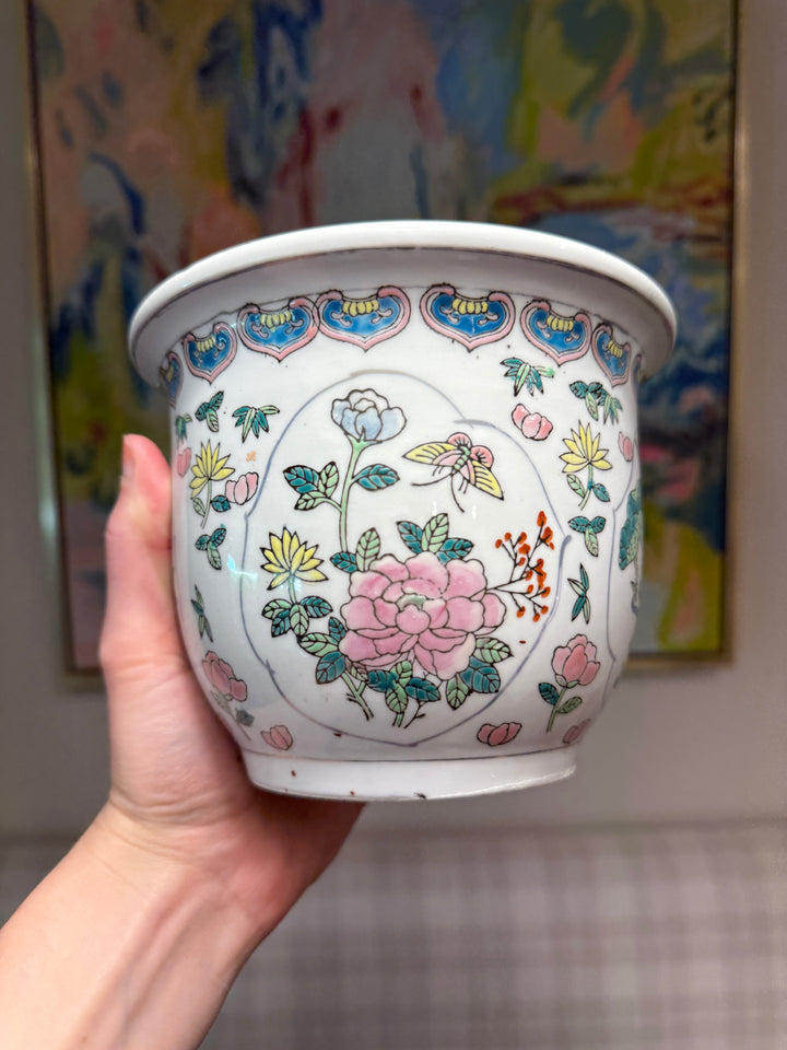 Vintage Chinese Painted Porcelain Jardiniere Planter