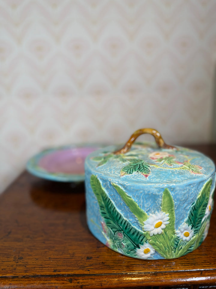 Majolica Cheese Dish - George Jones - 1868
