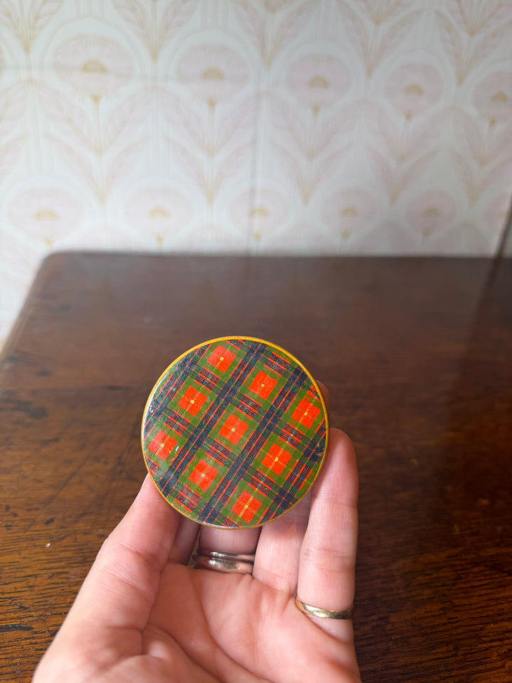 Tartan Compass