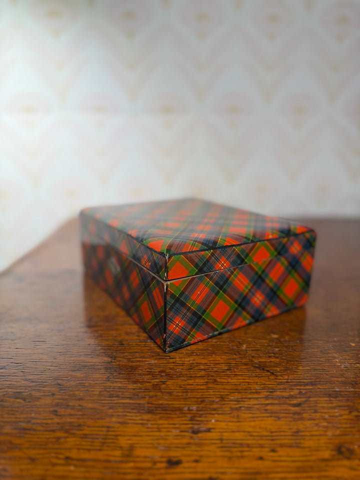Tartan Box