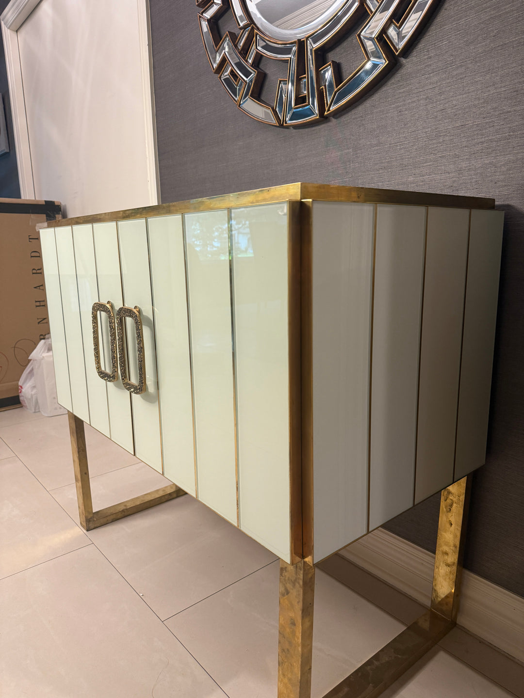 White Murano Glass Dresser with Shelf, circa 1980, from Italy