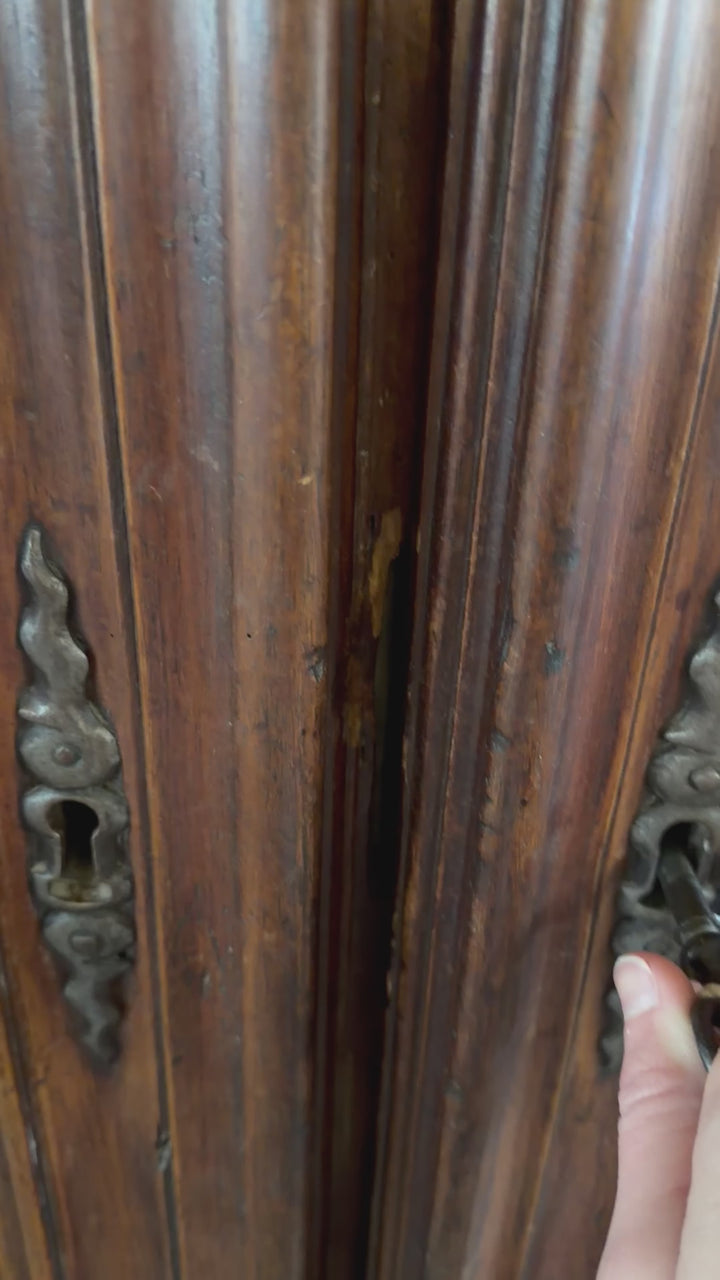 French 19th Century Louis XIII-Style Oak Armoire